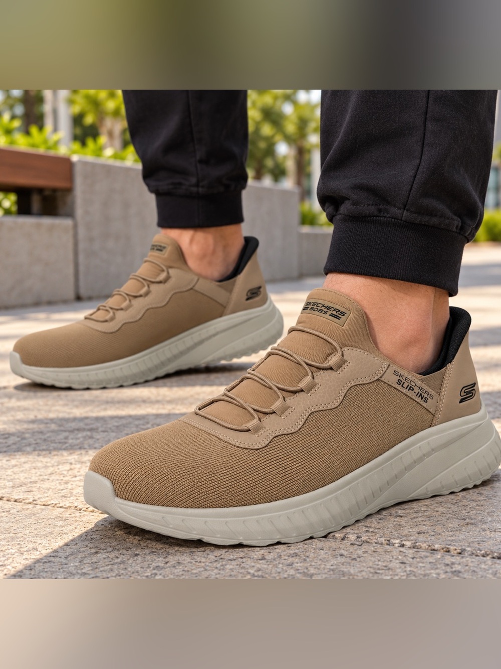 Skechers BOBS Squad Chaos Daily Hype Slip-Ins Men’s 8.5 W Tan New 118300W